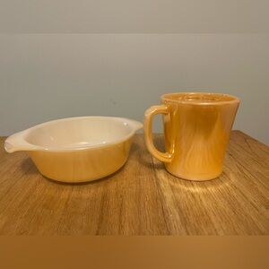 Anchor Hocking Fire King Peach Luster
Cup and bowl